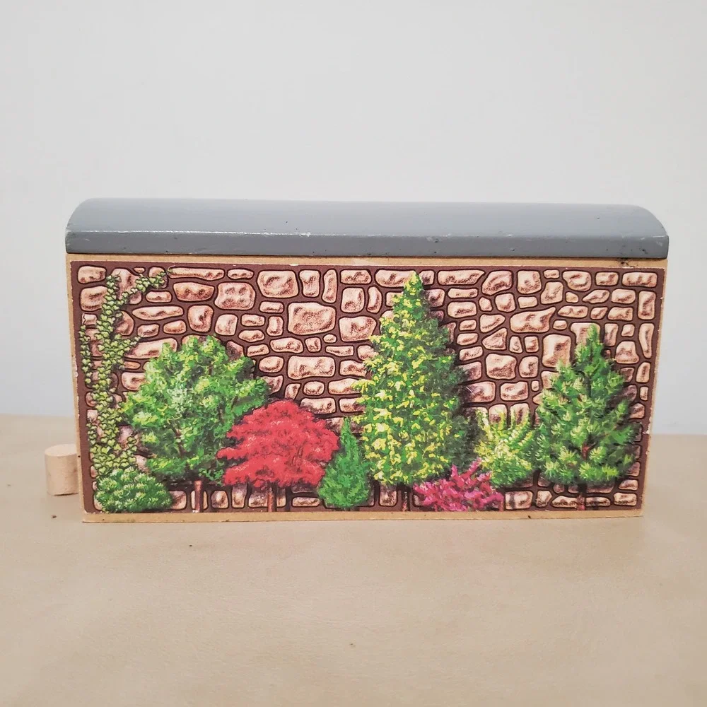 Thomas Wooden Railway Tunnel Stone Wall Garden Train Track Accessory Grey Roof